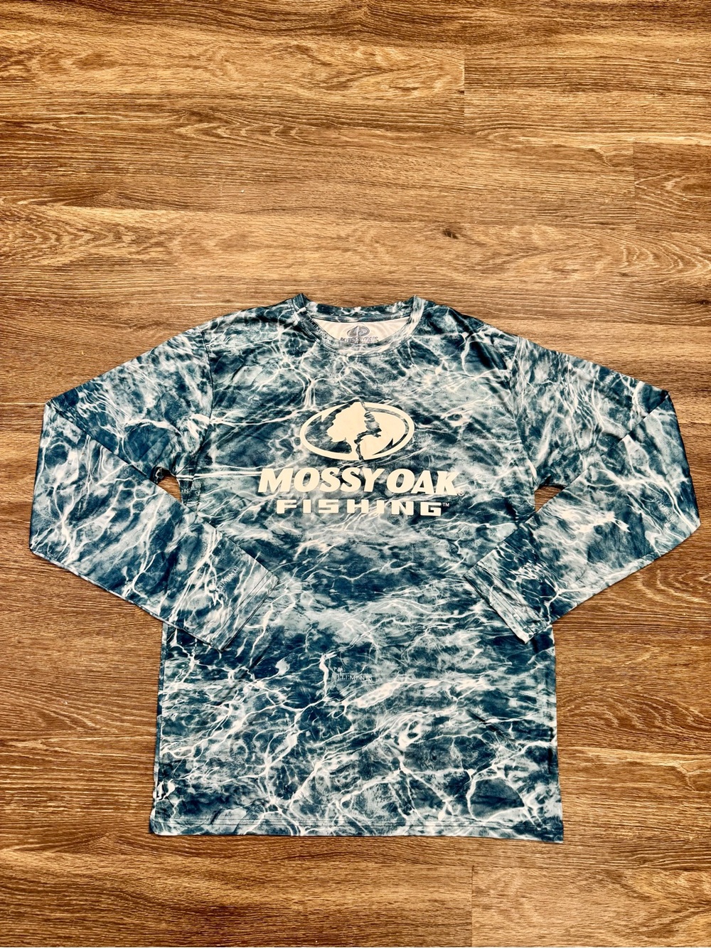 Mossy Oak Fishing Blue Water Camo Performance Long Sleeve Shirt Mens L